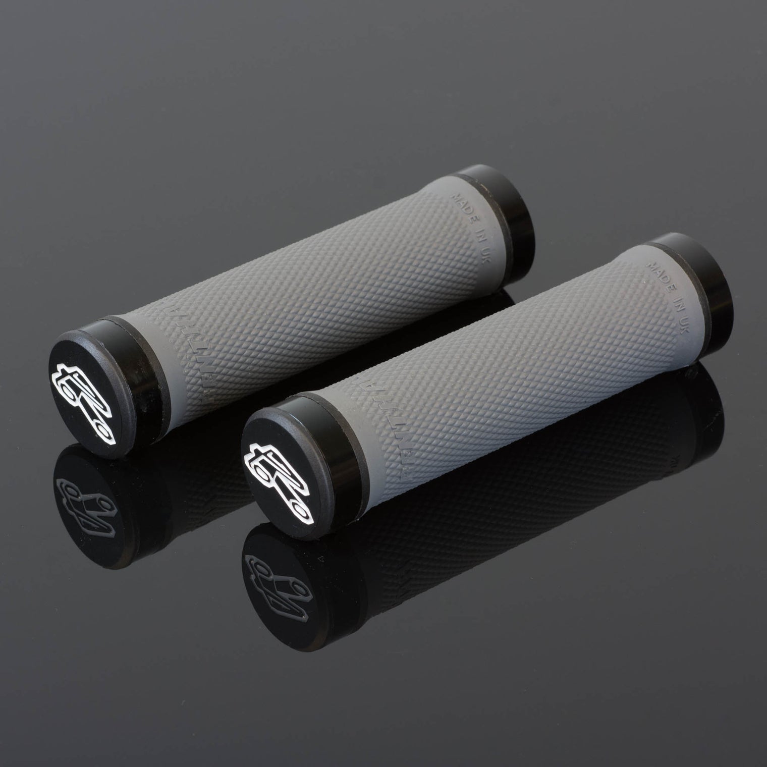 Original Lock-On Grip Medium